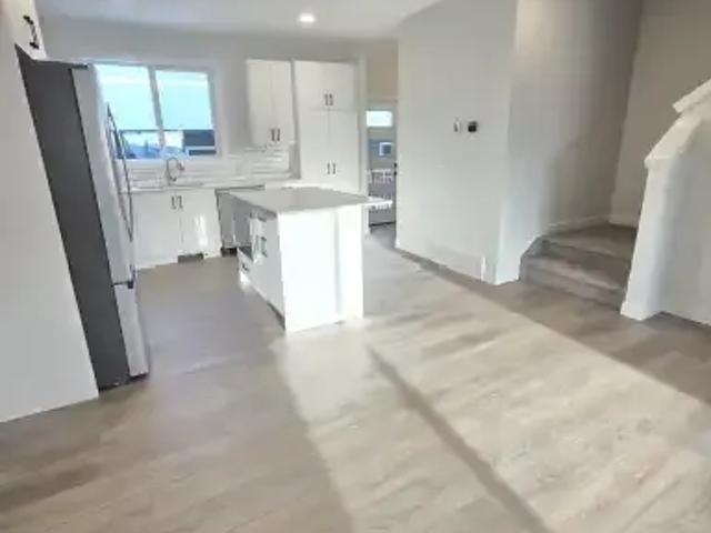 Townhouse 1 Bedroom For Rent Edmonton AB 1100 ES100488537