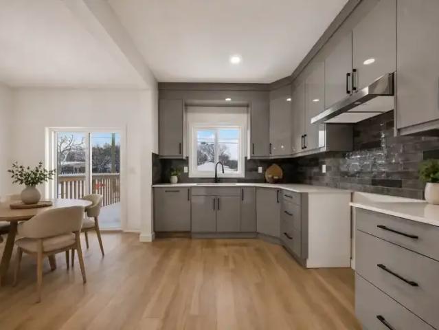Townhouse 1 Bedroom For Rent Edmonton AB 1150 ELS101476005