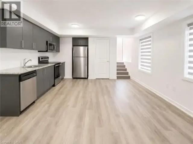 Townhouse 1 Bedroom For Rent Kitchener ON 1750 ES104000201