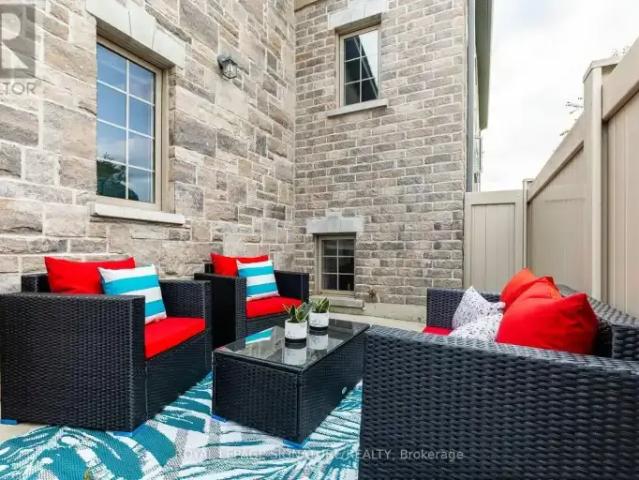 Townhouse 1 Bedroom For Rent Kitchener ON 1750 ES104067093