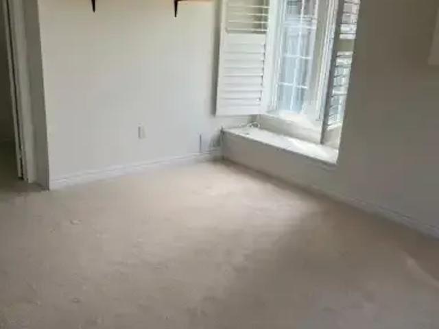 Townhouse 1 Bedroom For Rent Richmond Hill ON 1498 ES105118994