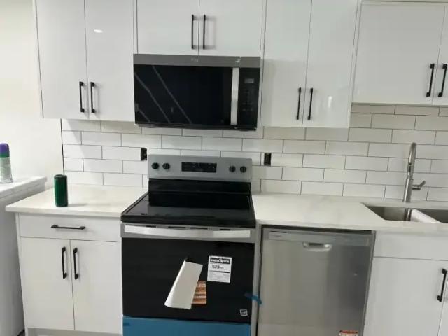 Townhouse 1 Bedroom For Rent Saskatoon SK 1450 ELS101827608