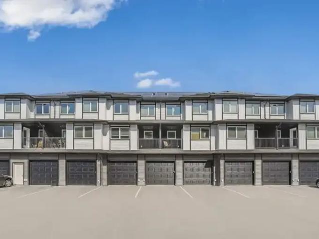 Townhouse 1 Bedroom For Rent Saskatoon SK 1560 ELS98186784