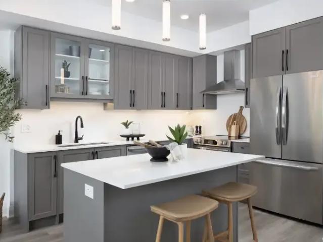 Townhouse 1 Bedroom For Rent Toronto ON 4124 ES102018553