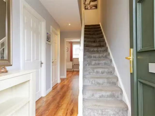 Townhouse 25 The Cornstore, Middle Street, Galway City, H91 R603