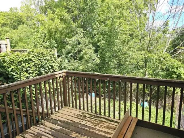 Townhouse 2.5 Bedroom For Rent St. Catharines ON 2200 ES103411037