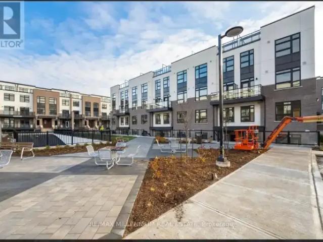 Townhouse 2 Bedroom For Rent Milton ON 2600 ES104000215