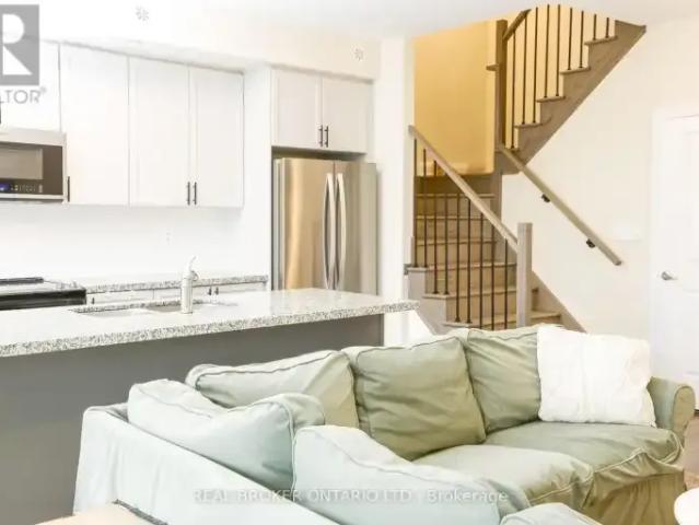 Townhouse 2 Bedroom For Rent Milton ON 2850 ELS101301738