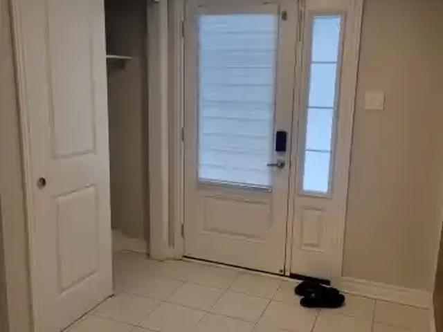 Townhouse 2 Bedroom For Rent Ottawa ON 2250 ELS102794871