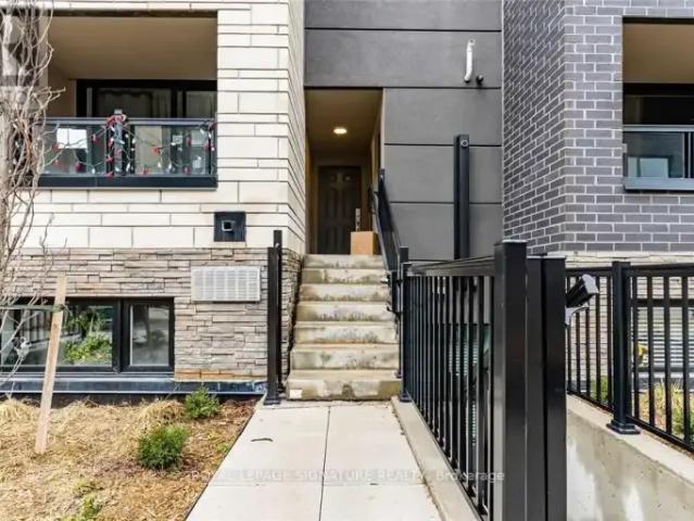 Townhouse 2 Bedroom For Rent Burlington ON 2600 ES105004854