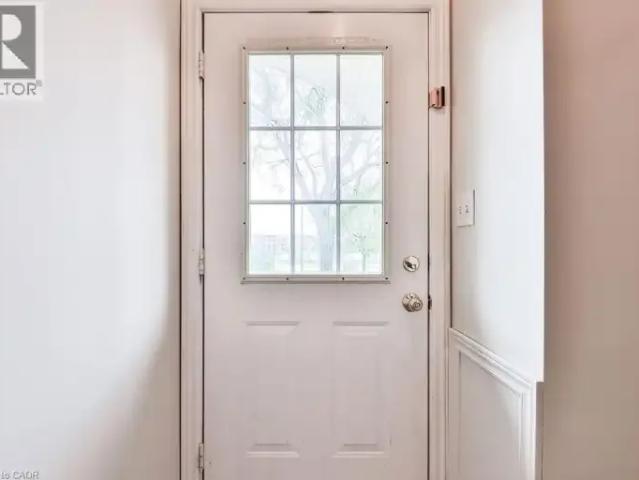 Townhouse 2 Bedroom For Rent Burlington ON 2800 ES103119065