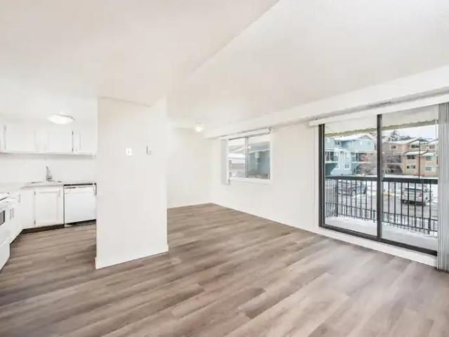 Townhouse 2 Bedroom For Rent Calgary AB 1550 ES103611298