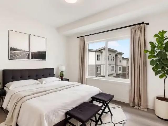 Townhouse 2 Bedroom For Rent Calgary AB 1800 ELS102811657