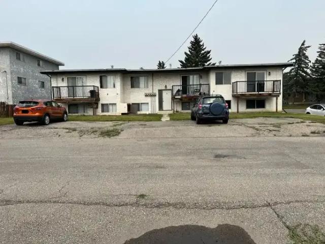 Townhouse 2 Bedroom For Rent Calgary AB 1800 ES103151251