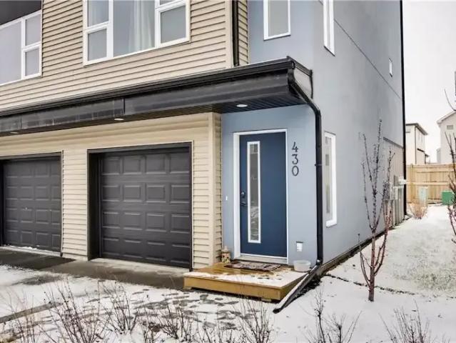 Townhouse 2 Bedroom For Rent Calgary AB 1900 ES103611394