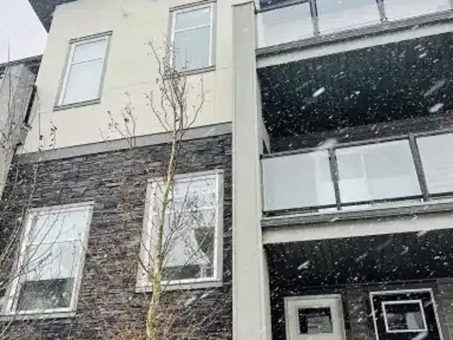 Townhouse 2 Bedroom For Rent Calgary AB 2099 ES103118908