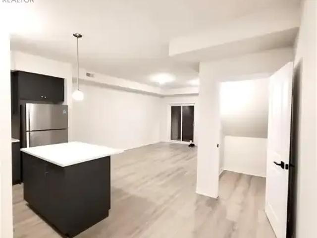 Townhouse 2 Bedroom For Rent Cambridge ON 2200 ES101827743
