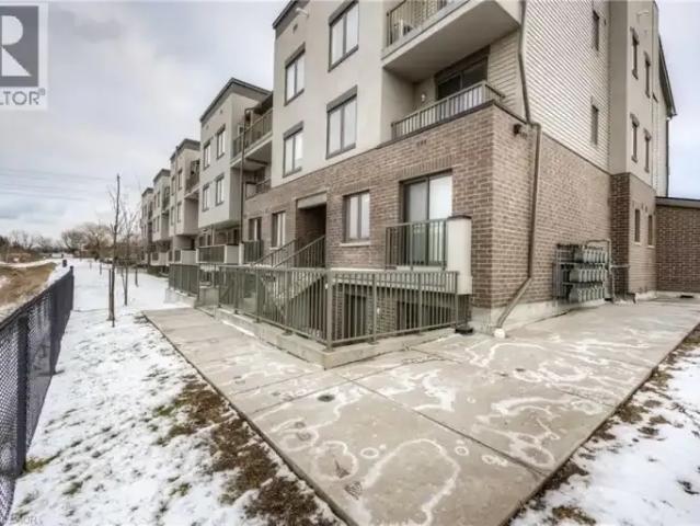 Townhouse 2 Bedroom For Rent Cambridge ON 2250 ES105004861