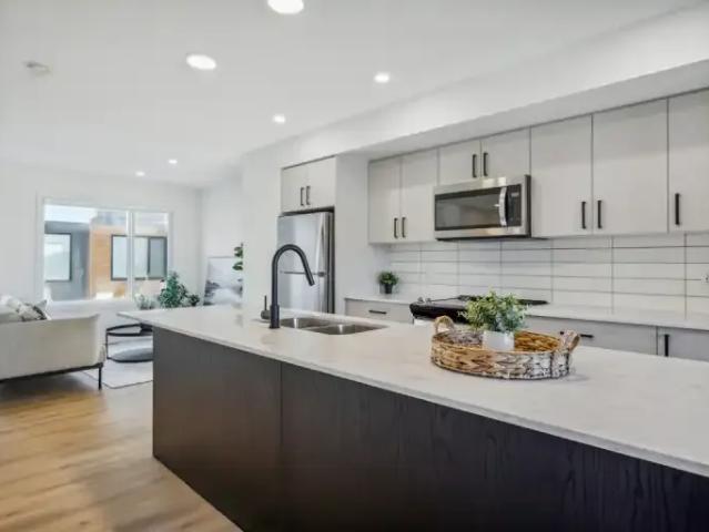 Townhouse 2 Bedroom For Rent Chestermere AB 2279 ES101724722