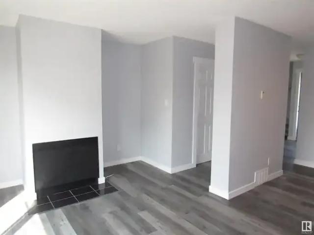 Townhouse 2 Bedroom For Rent Edmonton AB 1435 ES104470698