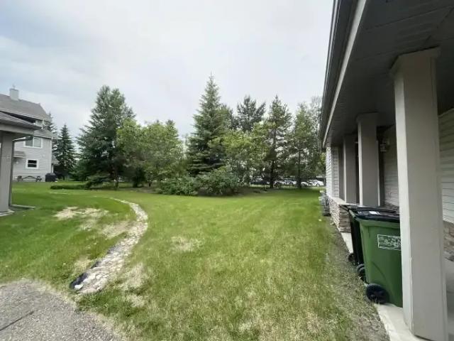 Townhouse 2 Bedroom For Rent Edmonton AB 1880 ES104434335