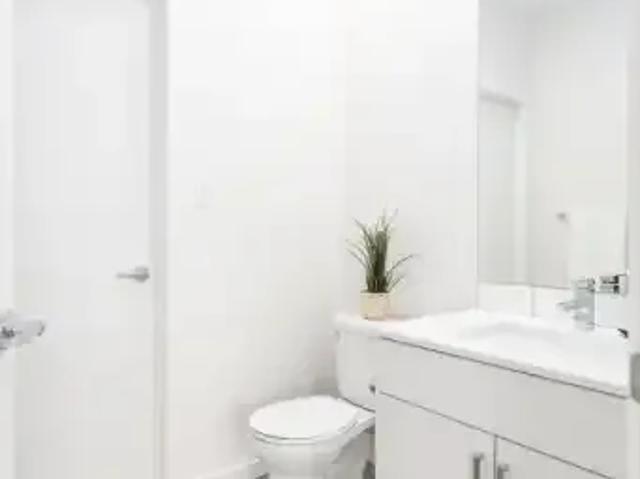 Townhouse 2 Bedroom For Rent Edmonton AB 1950 ELS99459826