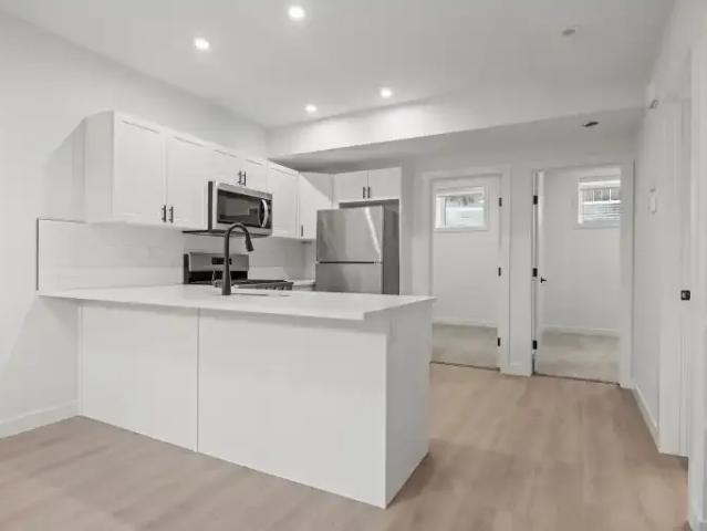 Townhouse 2 Bedroom For Rent Edmonton AB 1200 ELS103118923