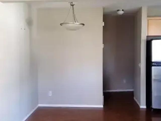 Townhouse 2 Bedroom For Rent Edmonton AB 2000 ES100901018