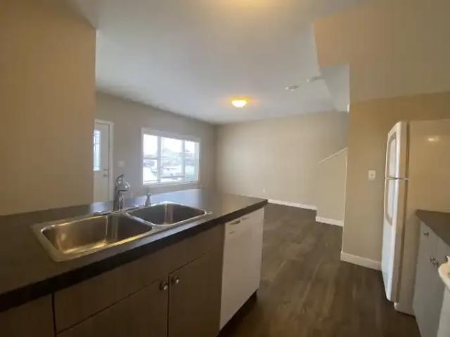 Townhouse 2 Bedroom For Rent Grande Prairie AB 1595 ES103118472