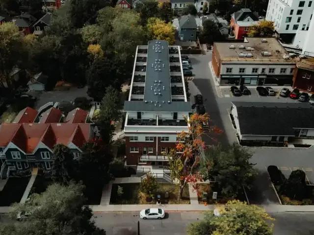 Townhouse 2 Bedroom For Rent Kingston ON 2195 ES98318925