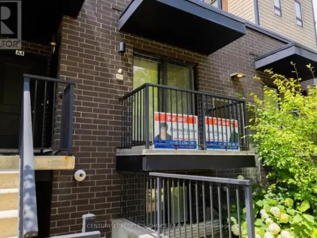 Townhouse 2 Bedroom For Rent Kitchener ON 1900 ES104842077