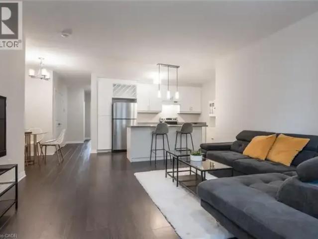 Townhouse 2 Bedroom For Rent Kitchener ON 2300 ES103338562