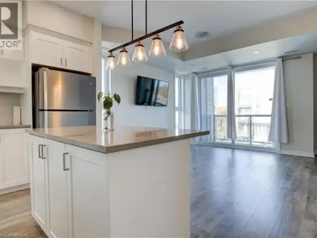 Townhouse 2 Bedroom For Rent Kitchener ON 2400 ELS103091636