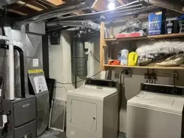 Townhouse 2 Bedroom For Rent Regina SK 1439 ES105071826