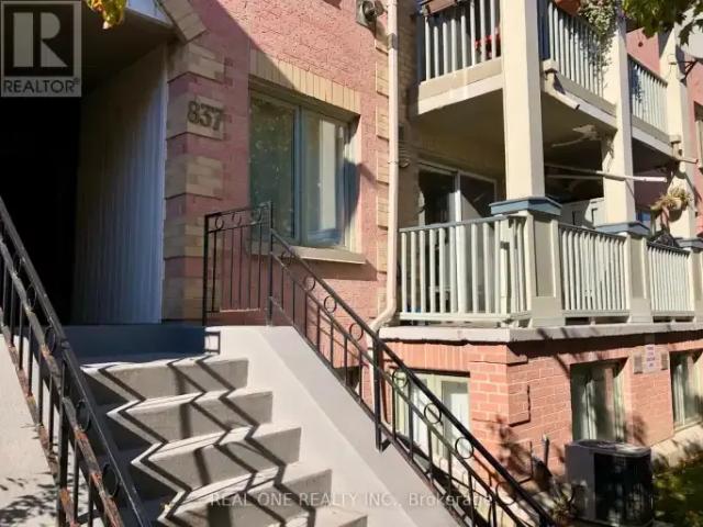 Townhouse 2 Bedroom For Rent Richmond Hill ON 2600 ES102846073
