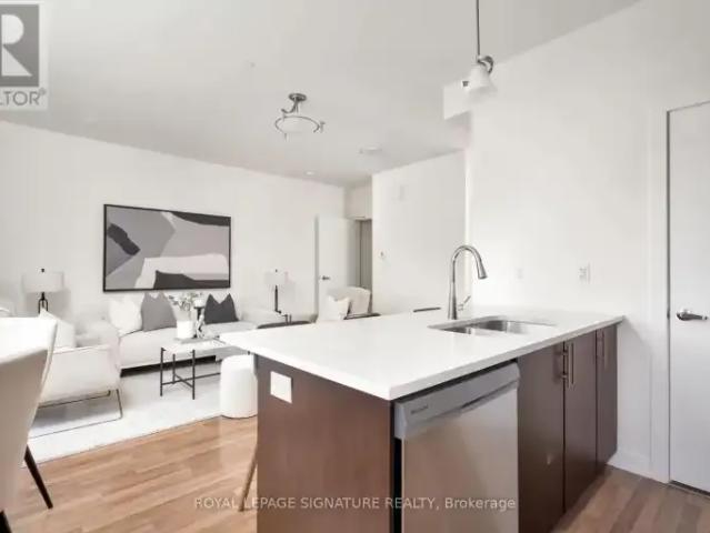Townhouse 2 Bedroom For Rent Richmond Hill ON 2950 ES105118915