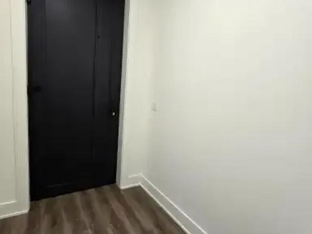 Townhouse 2 Bedroom For Rent St. Catharines ON 2800 ES100977003