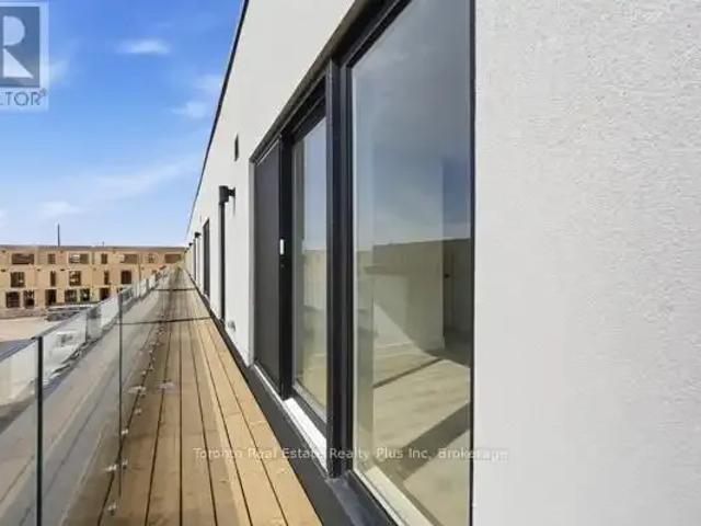 Townhouse 2 Bedroom For Rent St. Catharines ON 3000 ES100941161