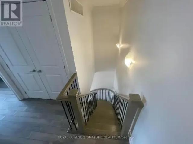 Townhouse 2 Bedroom For Rent Vaughan ON 2800 ES105004983