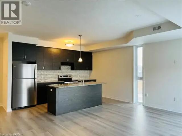 Townhouse 2 Bedroom For Rent Waterloo ON 2450 ES103355454