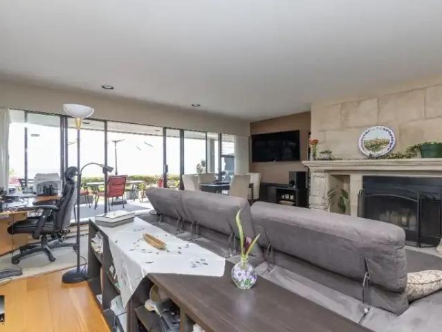 Townhouse 2 Bedroom For Rent West Vancouver BC 4800 ES102846355