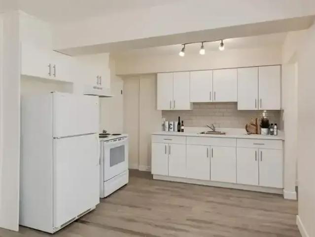 Townhouse 2 Bedroom For Rent Wetaskiwin AB 1575 ES104637097