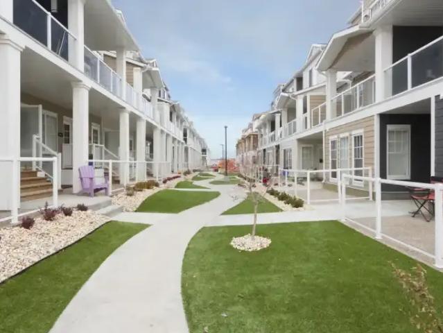 Townhouse 2 Bedroom For Rent Winnipeg MB 1615 ES98815920