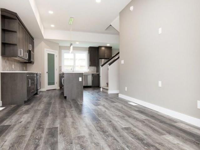 Townhouse 2 Bedroom For Rent Winnipeg MB 2695 ES102714538