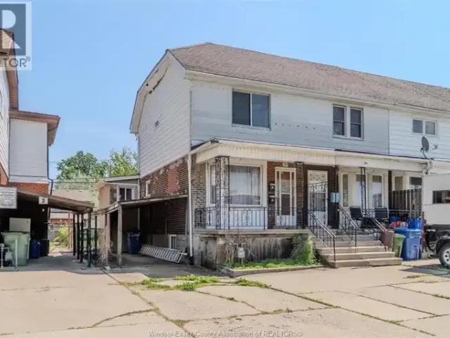 Townhouse 2 Bedroom For Rent Windsor ON 2100 ES103542371
