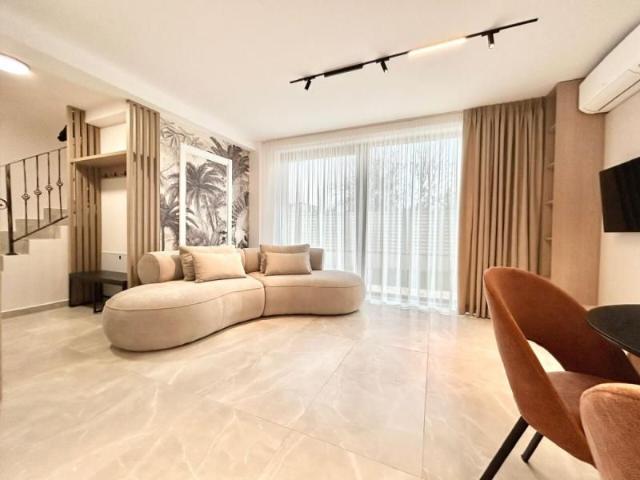 Townhouse | 2 locuri parcare | complex rezidential | NOU | Pipera