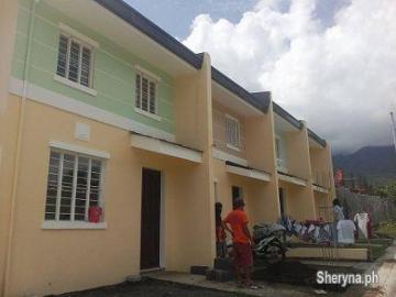Townhouse 2Bedrooms 1Toilet & Bath for Sale