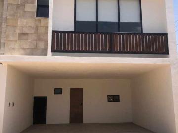 Townhouse 36 en Komchen