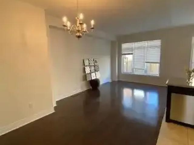 Townhouse 4 Bedroom For Rent Oakville ON 3500 ES101986758