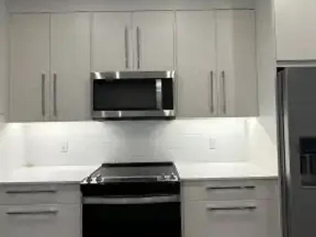 Townhouse 4 Bedroom For Rent Calgary AB 2100 ES102883501